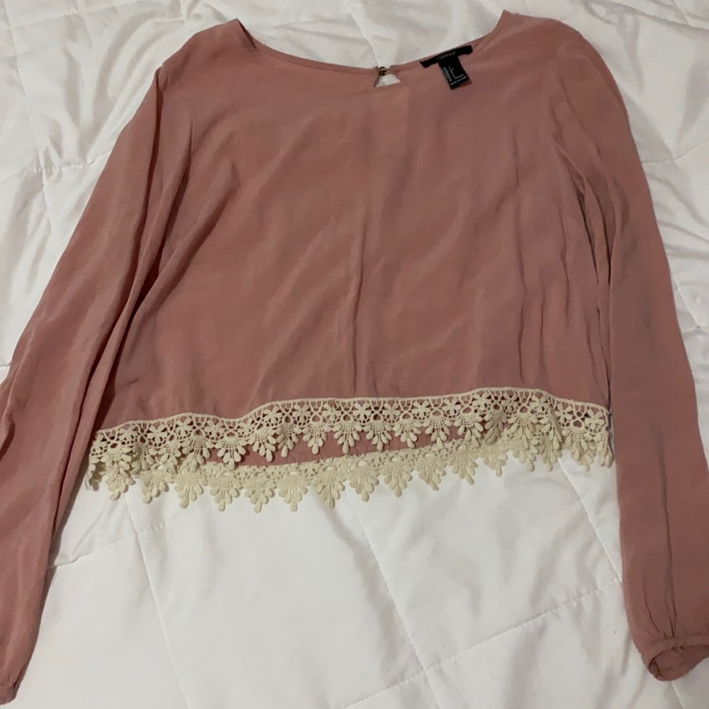 Pink lace long sleeve cropped top